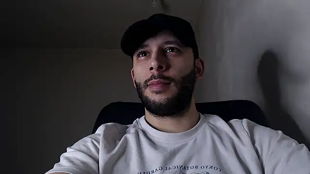 henryaxe online show from 12-17-25, 02:45