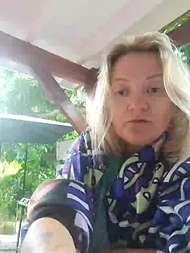 Snapshot of lady_charlyne chatting on 01-22-25, 11:23 lady charlyne online show from 01-22-25, 11:23