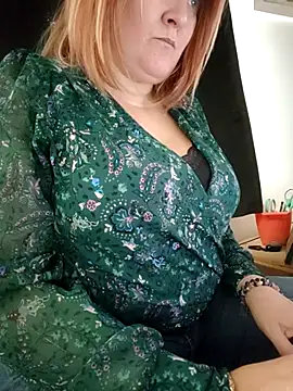 Snapshot of lady_charlyne chatting on 10-01-25, 11:38 lady charlyne online show from 10-01-25, 11:38