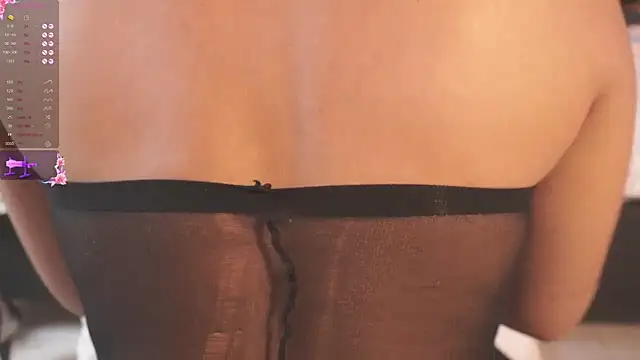 Sofia Cooper  online show from 03-08-25, 02:01