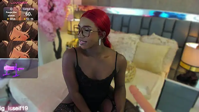 Snapshot of IsseyMz chatting on 03-05-25, 04:34 IsseyMz online show from 03-05-25, 04:34