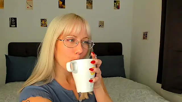 Ad Astrid online show from 02-15-26, 07:32