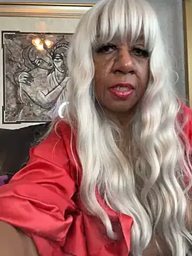 Snapshot of BreanaDivine chatting on 01-17-26, 05:27 BreanaDivine online show from 01-17-26, 05:27