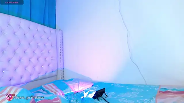 Alexa priincess online show from 09-24-25, 07:06