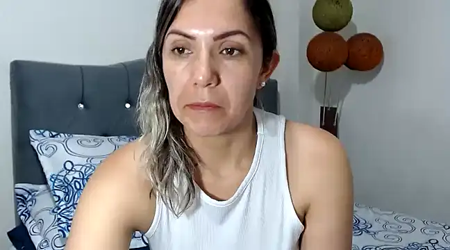 Chantal hott online show from 03-08-25, 01:39