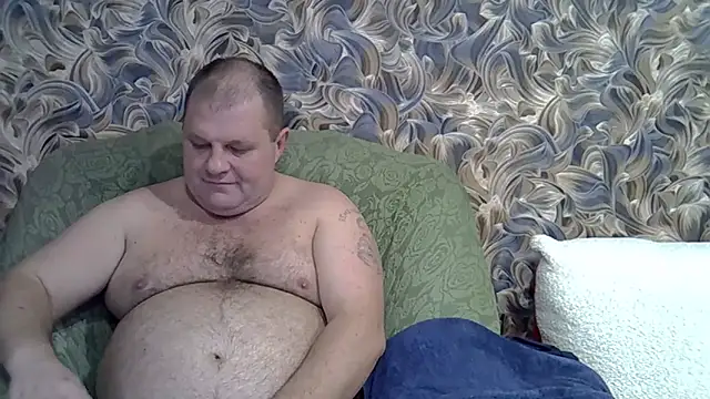 Nilola6 online show from 11-16-25, 01:06