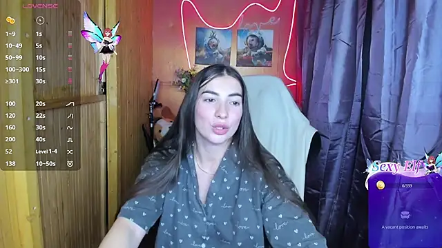 Snapshot of Fiery_Brunette_ chatting on 12-27-24, 12:45 Fiery Brunette  online show from 12-27-24, 12:45