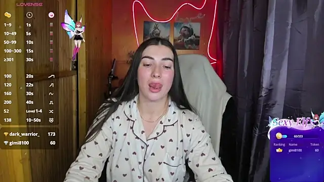 Snapshot of Fiery_Brunette_ chatting on 12-31-24, 05:55 Fiery Brunette  online show from 12-31-24, 05:55