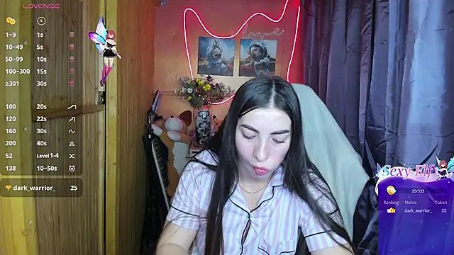 Snapshot of Fiery_Brunette_ chatting on 01-01-25, 06:58 Fiery Brunette  online show from 01-01-25, 06:58