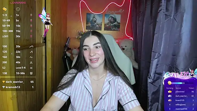 Snapshot of Fiery_Brunette_ chatting on 01-05-25, 08:31 Fiery Brunette  online show from 01-05-25, 08:31