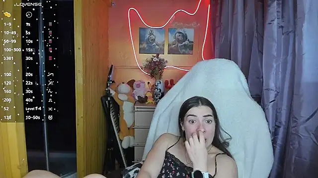 Snapshot of Fiery_Brunette_ chatting on 03-15-25, 11:40 Fiery Brunette  online show from 03-15-25, 11:40