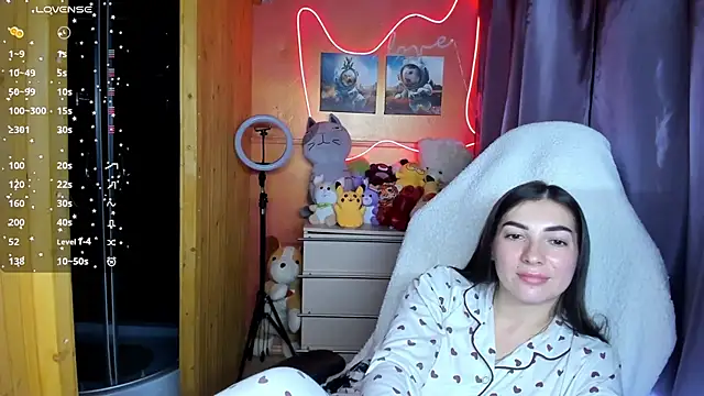 Snapshot of Fiery_Brunette_ chatting on 09-20-25, 05:47 Fiery Brunette  online show from 09-20-25, 05:47