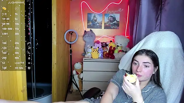 Snapshot of Fiery_Brunette_ chatting on 10-12-25, 02:27 Fiery Brunette  online show from 10-12-25, 02:27