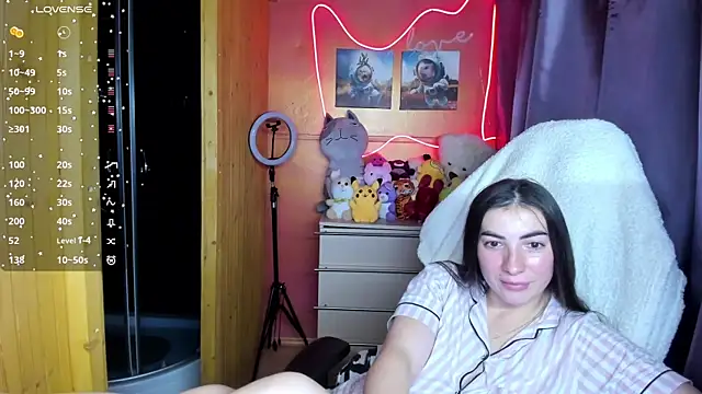 Snapshot of Fiery_Brunette_ chatting on 11-03-25, 04:19 Fiery Brunette  online show from 11-03-25, 04:19