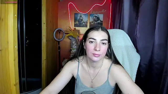 Snapshot of Fiery_Brunette_ chatting on 11-22-25, 12:26 Fiery Brunette online show from 11-22-25, 12:26