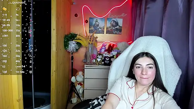 Snapshot of Fiery_Brunette_ chatting on 01-06-26, 08:51 Fiery Brunette online show from 01-06-26, 08:51