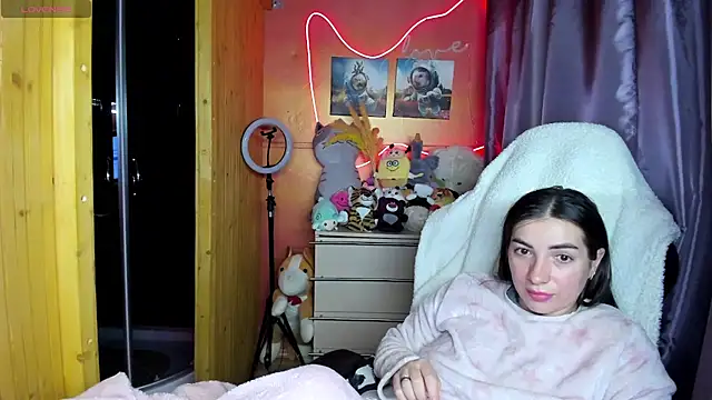 Snapshot of Fiery_Brunette_ chatting on 03-02-26, 02:47 Fiery Brunette online show from 03-02-26, 02:47