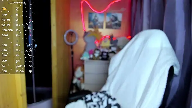 Snapshot of Fiery_Brunette_ chatting on 03-03-26, 04:51 Fiery Brunette online show from 03-03-26, 04:51