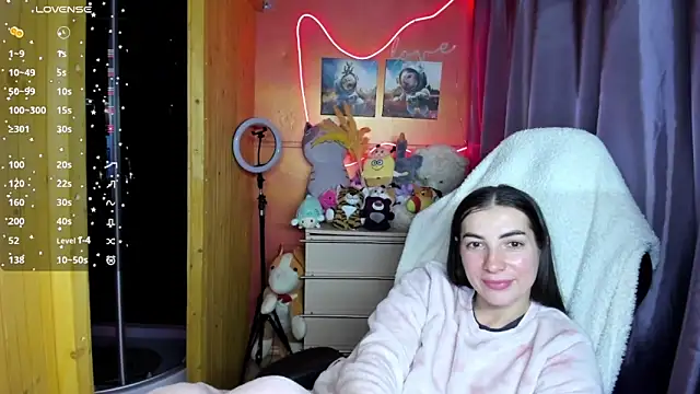 Snapshot of Fiery_Brunette_ chatting on 03-12-26, 04:46 Fiery Brunette online show from 03-12-26, 04:46