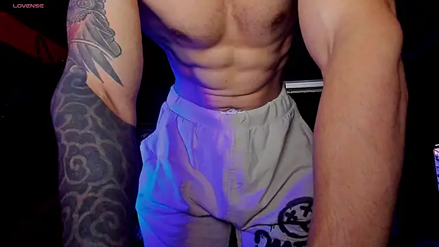 Snapshot of RODARRI chatting on 10-01-25, 05:02 RODARRI online show from 10-01-25, 05:02