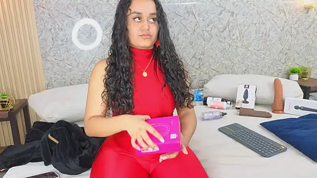 sabrina shark  online show from 01-12-26, 02:28