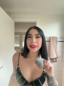 Snapshot of catalina__23 chatting on 02-20-26, 02:39 catalina 23 online show from 02-20-26, 02:39