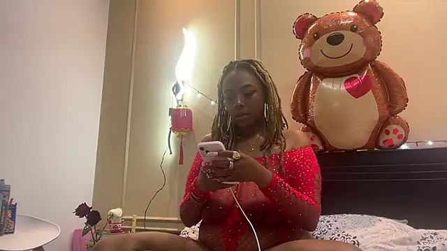 ChocolateCakeQueen online show from 02-15-25, 03:31