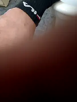 Snapshot of Mattias38 chatting on 12-17-25, 08:26 Mattias38 online show from 12-17-25, 08:26