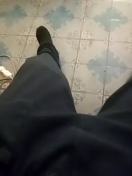 Snapshot of Mattias38 chatting on 03-08-26, 03:43 Mattias38 online show from 03-08-26, 03:43