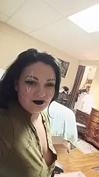 Snapshot of katsmeow710 chatting on 11-24-25, 09:47 katsmeow710 online show from 11-24-25, 09:47