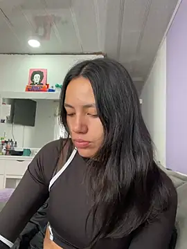 hannahb-e online show from 04-22-26, 03:46