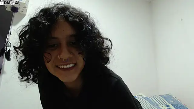 Snapshot of AlinaWoolf_ chatting on 02-02-26, 11:03 AlinaWoolf online show from 02-02-26, 11:03