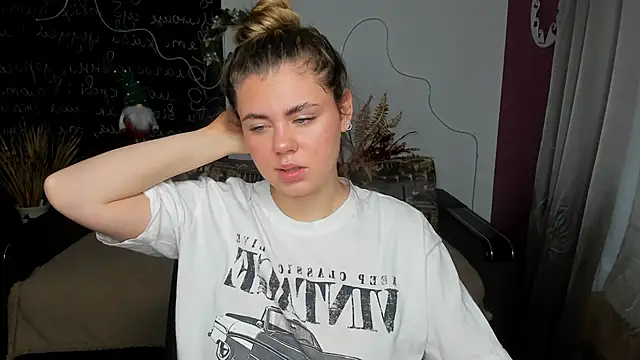 Snapshot of IsabellaBler chatting on 12-15-25, 06:50 IsabellaBler online show from 12-15-25, 06:50