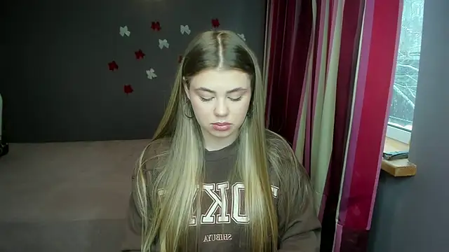 Snapshot of IsabellaBler chatting on 01-14-26, 12:44 IsabellaBler online show from 01-14-26, 12:44