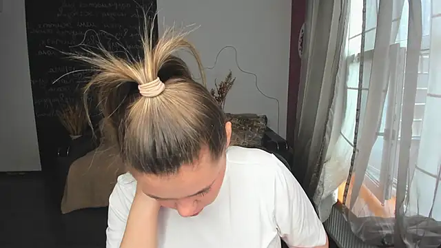 Snapshot of IsabellaBler chatting on 02-18-26, 06:53 IsabellaBler online show from 02-18-26, 06:53