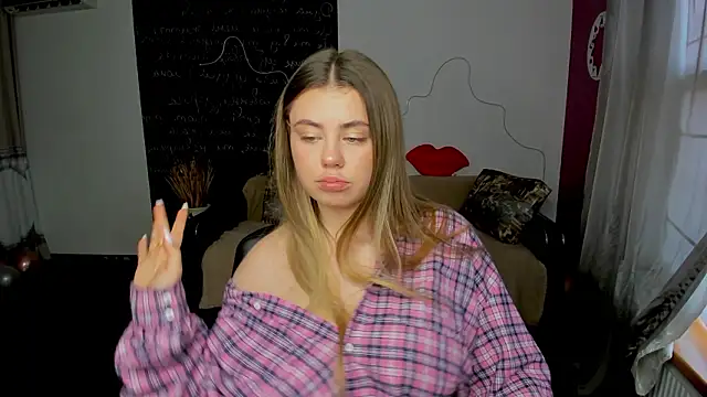 Snapshot of IsabellaBler chatting on 03-13-26, 12:45 IsabellaBler online show from 03-13-26, 12:45