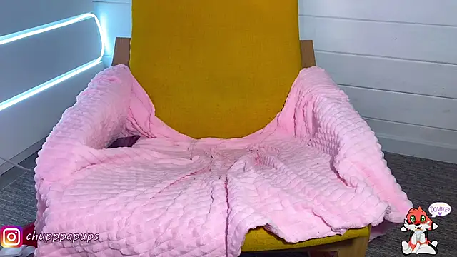 Snapshot of -Sweet-Kitty- chatting on 03-01-25, 09:29 -Sweet-Kitty- online show from 03-01-25, 09:29