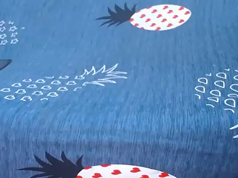 Snapshot of 69loveme09 chatting on 02-10-26, 02:15 69loveme09 online show from 02-10-26, 02:15