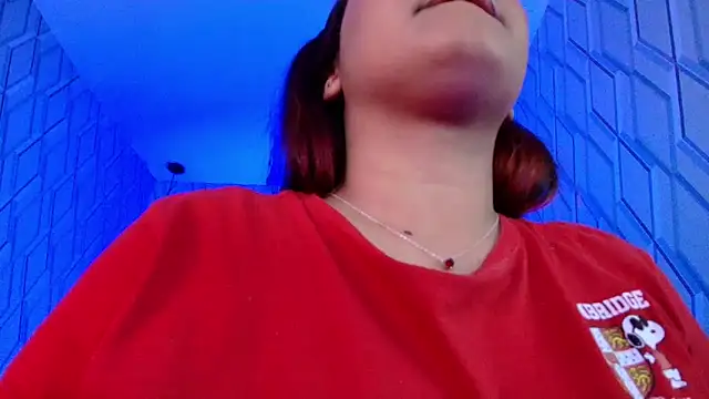 Snapshot of NicolleTaylor chatting on 11-23-25, 04:01 NicolleTaylor online show from 11-23-25, 04:01