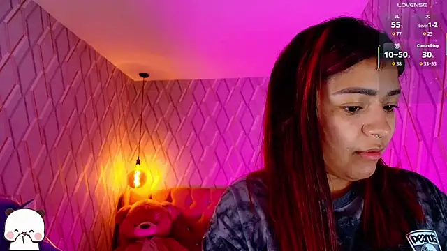 Snapshot of NicolleTaylor chatting on 02-25-26, 04:22 NicolleTaylor online show from 02-25-26, 04:22