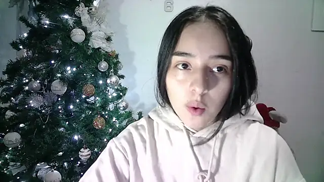 Snapshot of aineangeel chatting on 01-12-25, 12:28 aineangeel online show from 01-12-25, 12:28