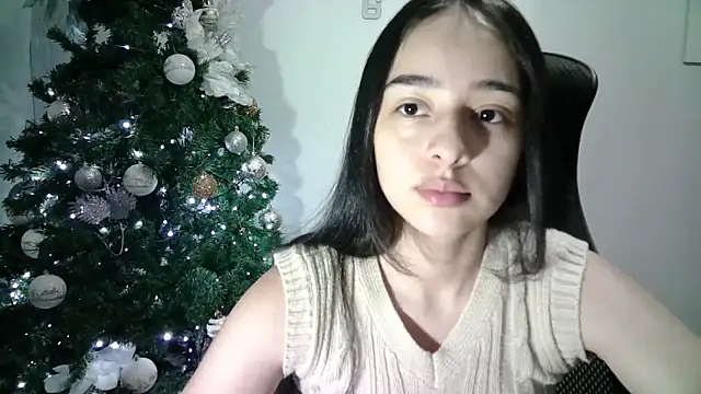 Snapshot of aineangeel chatting on 01-27-25, 11:11 aineangeel online show from 01-27-25, 11:11