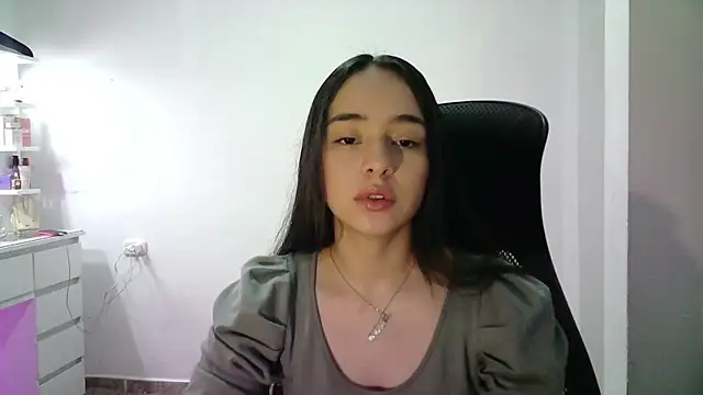 Snapshot of aineangeel chatting on 11-20-25, 12:22 aineangeel online show from 11-20-25, 12:22