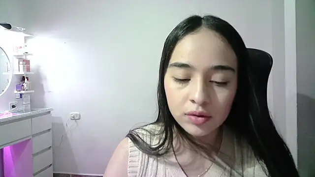 Snapshot of aineangeel chatting on 12-02-25, 01:00 aineangeel online show from 12-02-25, 01:00