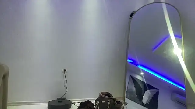 petitebeauty online show from 12-04-25, 01:26