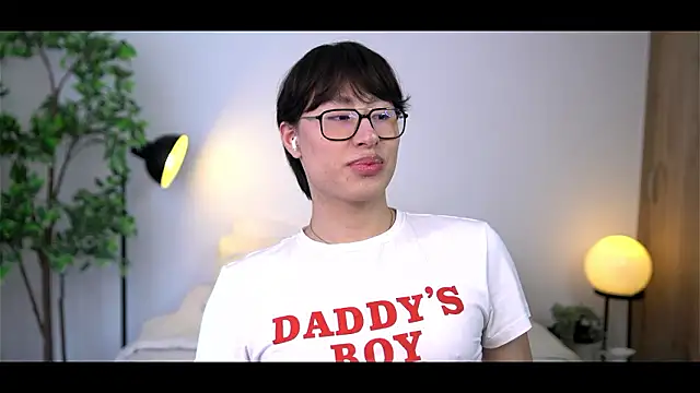 Snapshot of SrLuis18 chatting on 02-02-26, 09:13 SrLuis18 online show from 02-02-26, 09:13