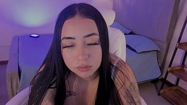 iam sofiia online show from 07-28-26, 07:39