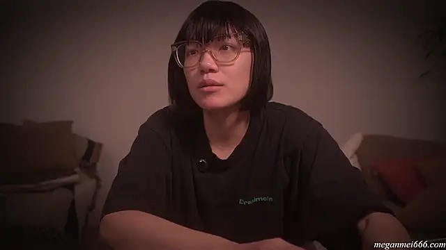 Snapshot of meganmei666 chatting on 12-15-25, 02:49 meganmei666 online show from 12-15-25, 02:49
