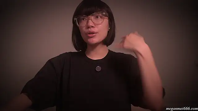 Snapshot of meganmei666 chatting on 02-03-26, 03:15 meganmei666 online show from 02-03-26, 03:15