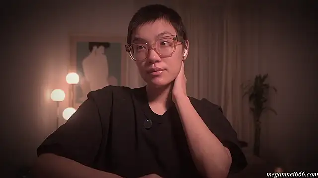 Snapshot of meganmei666 chatting on 02-10-26, 03:10 meganmei666 online show from 02-10-26, 03:10